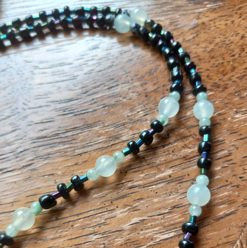 Jade Crystal Beaded Necklace!!!! - Picture 5 of 10